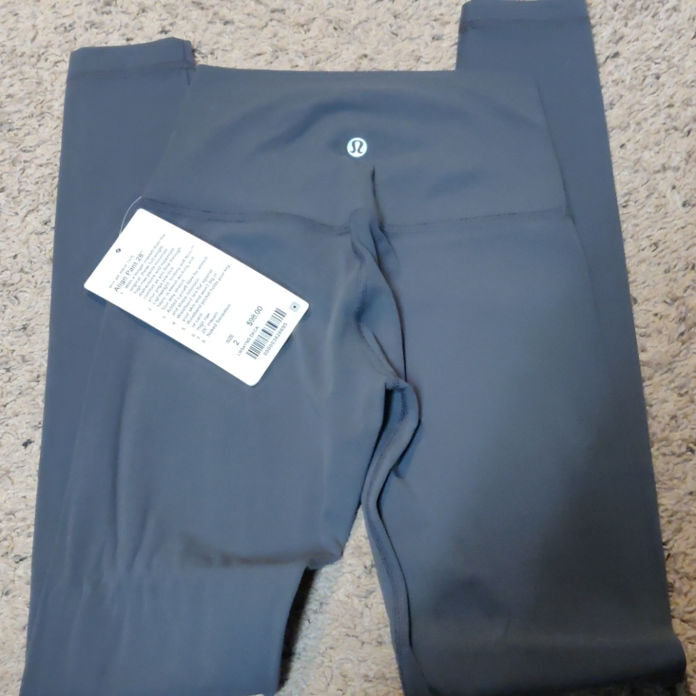 Dark carbon 28" nwt